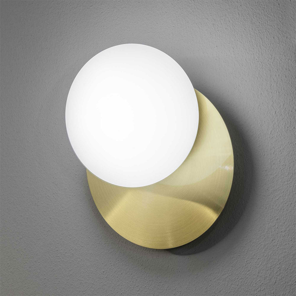 Ninfea AP1 Circle Contemporary Wall Light Brass - 293646