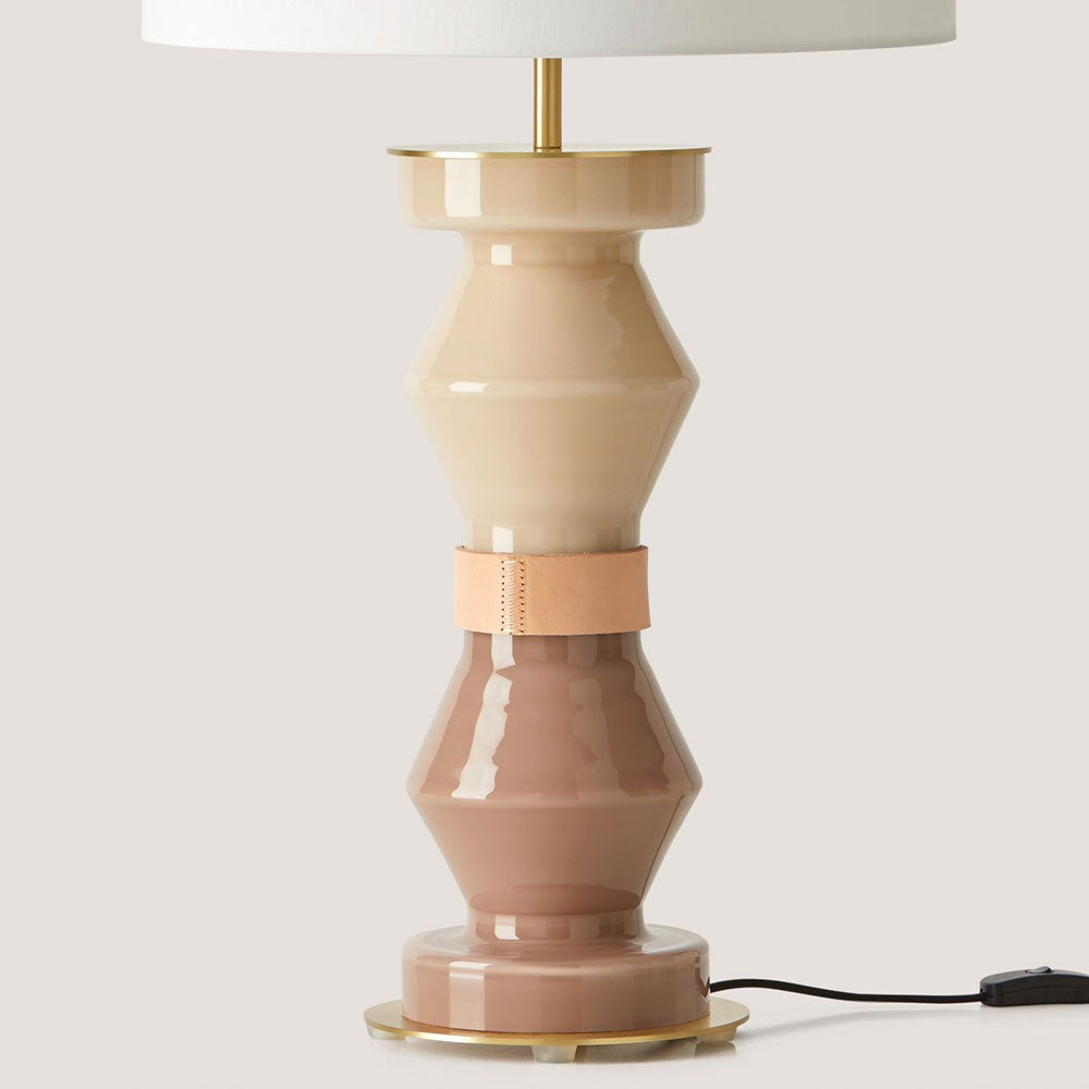 Kitta Kitta Table Lamp With Shade