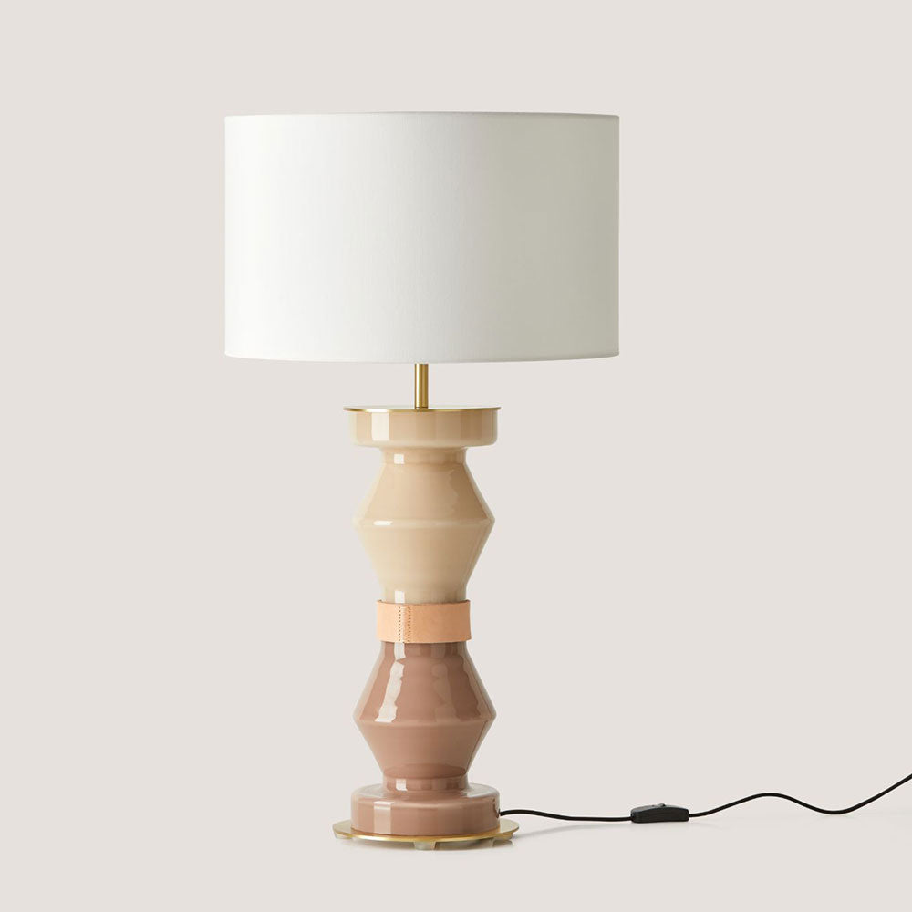 Kitta Kitta Table Lamp With Shade