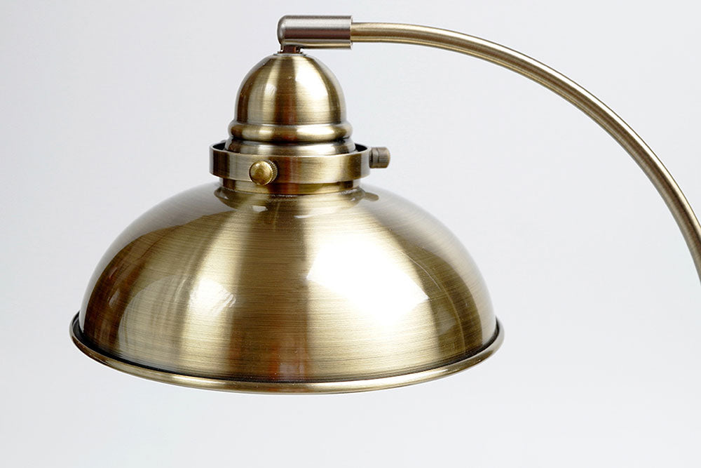 Manor Table Lamp Weathered Brass - LL-14-0039WB