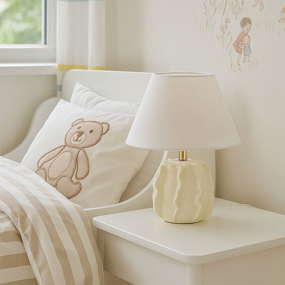 Lila Ceramic Table Lamp Butter Cream / Linen - LL-27-0326