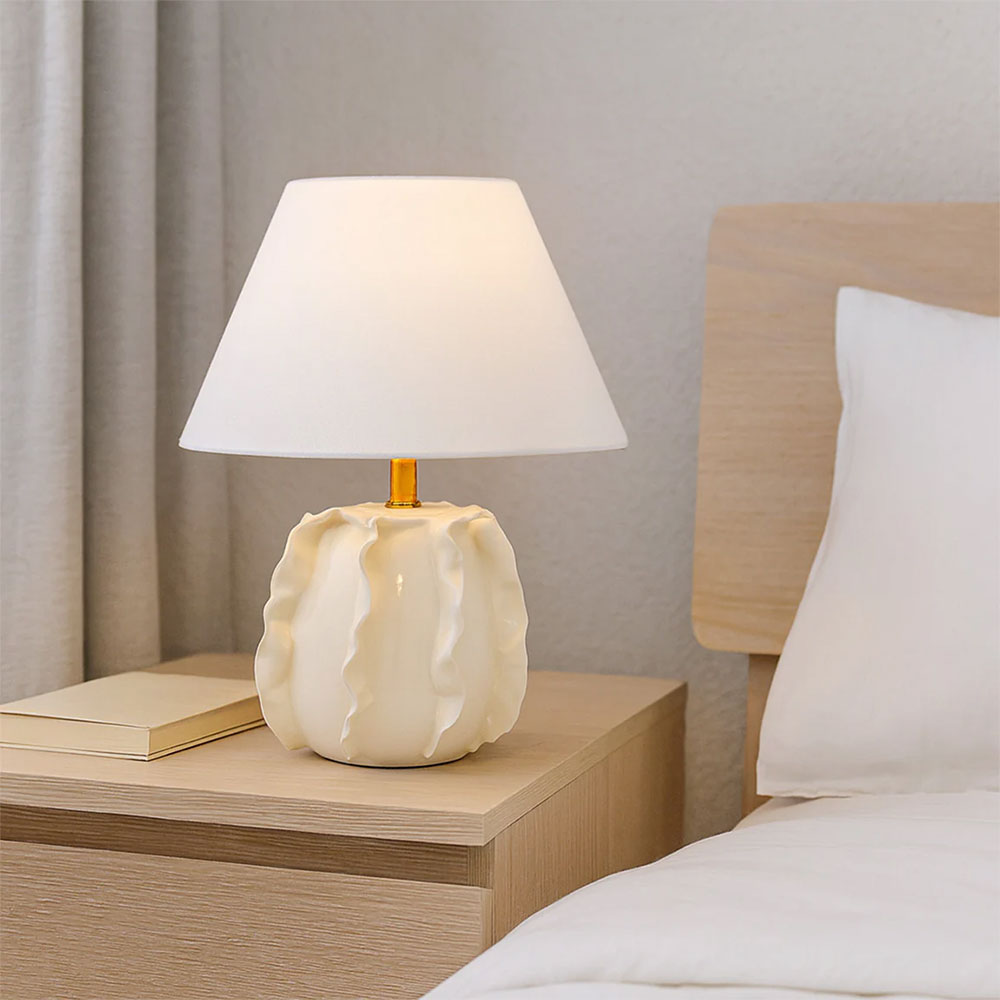 Lila Ceramic Table Lamp Butter Cream / Linen - LL-27-0326