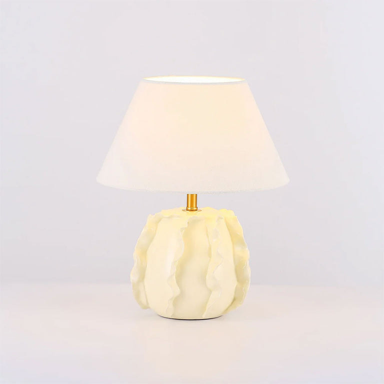 Lila Ceramic Table Lamp Butter Cream / Linen - LL-27-0326