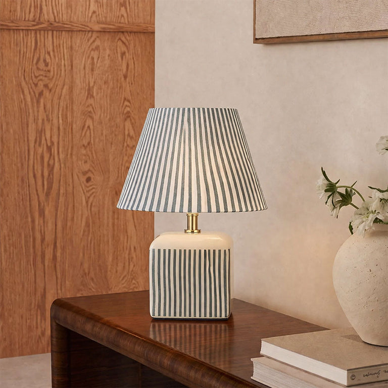 Amaris Ceramic Striped Table Lamp Green - LL-27-0337G