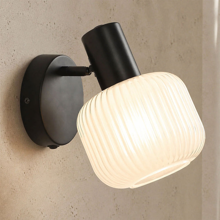Freja Reading Wall Lamp With Charging Ports Matt Black - LL002WL030