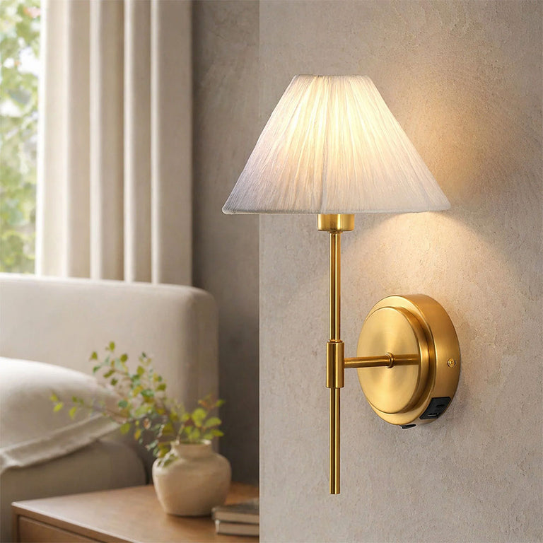 Sigrid Reading Wall Lamp With Charging Ports Brass - LL002WL032