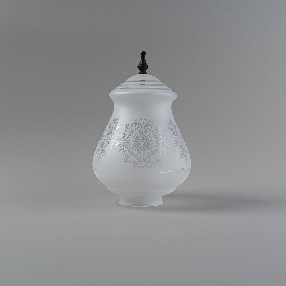 Cambridge Large Shade With Patina Finial - LOI3090392A
