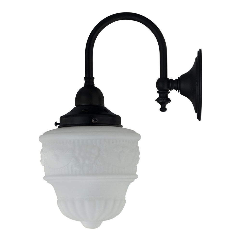 Senator 6" Shade On Loxton Wall Bracket Patina- LOI3090440A