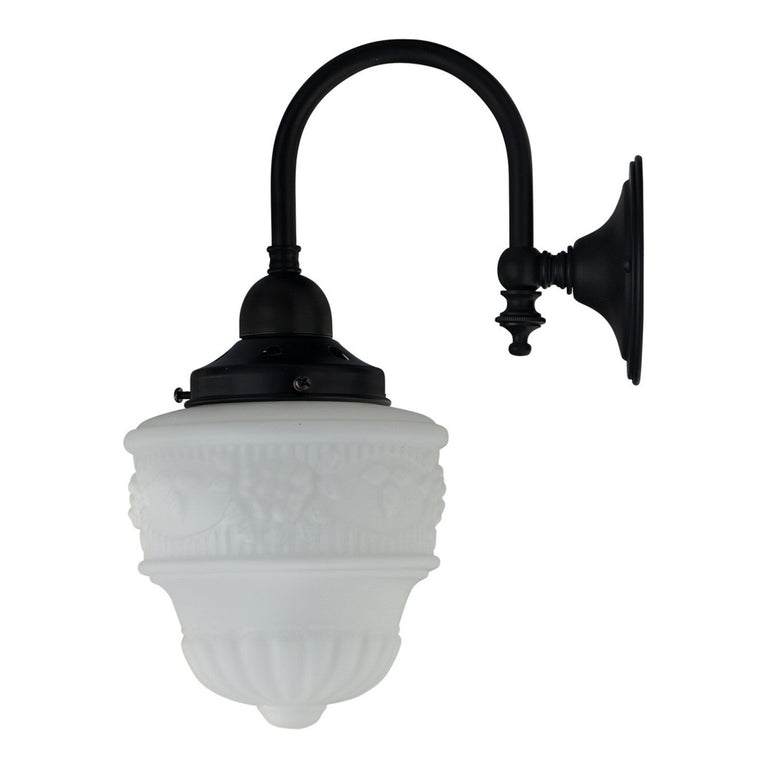 Senator 6" Shade On Loxton Wall Bracket Patina- LOI3090440A