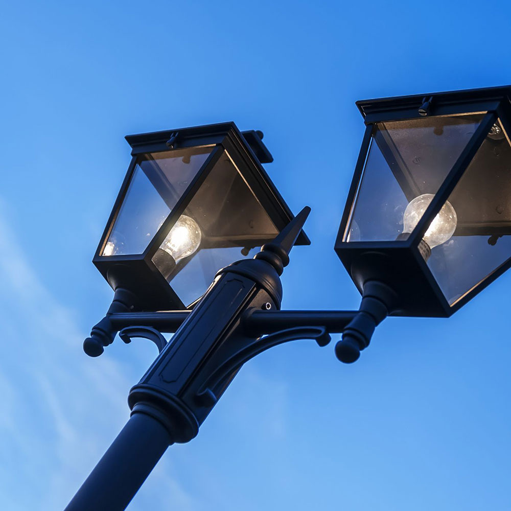 London 2 Light Large Pole Light Black - NLYS.492B