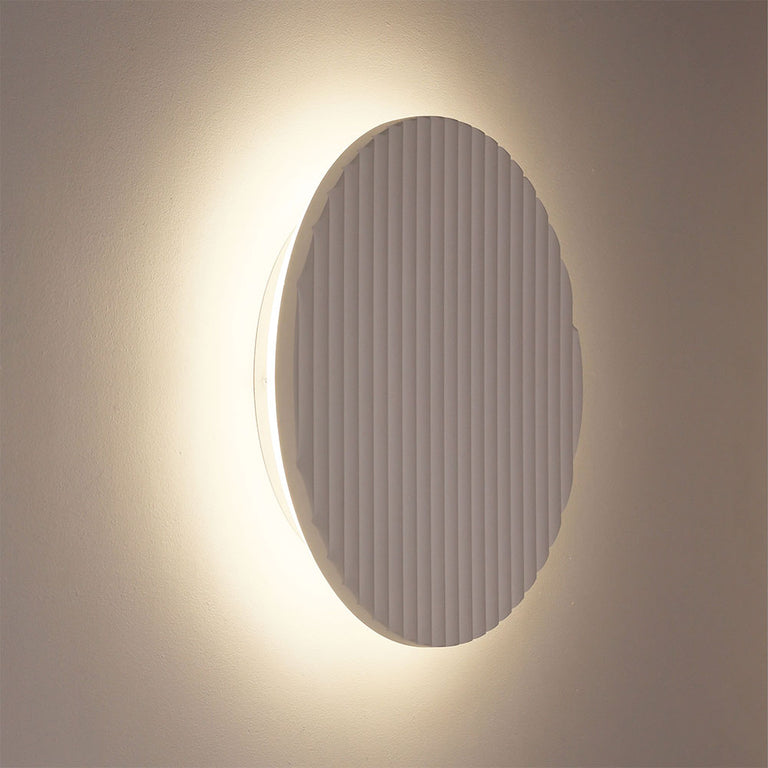 Dot 25 Scalloped Plaster Tri-Colour LED Wall Light White - OL53201/25SP