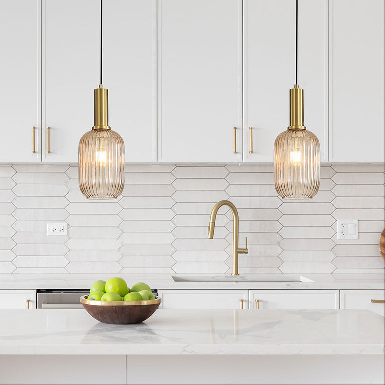 LUXE.130 Ribbed Glass Pendant Amber - OL63751/13AM