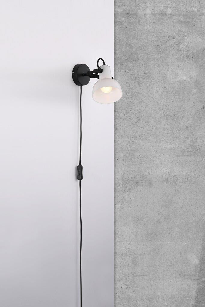 Parson 240V E14 Wall Lamp Black - 47101003