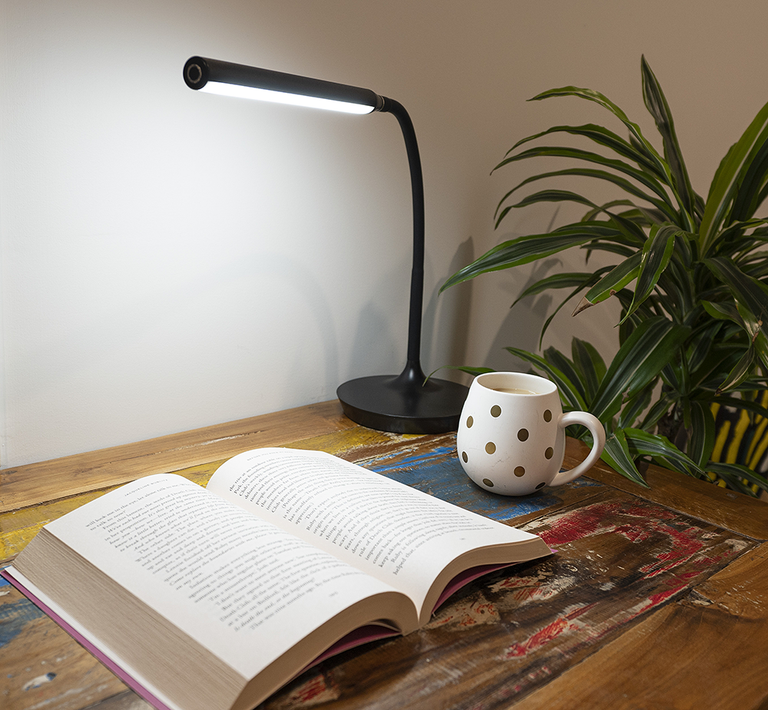 Kora 5W LED Touch Dimmable Desk Lamp Black / Cool White - TLED19-BL