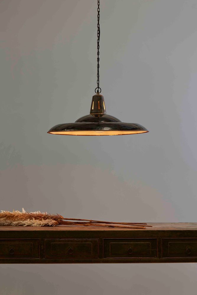 Zetland Enamelled Iron Dish Pendant Large Old Black - ZAF10252BK