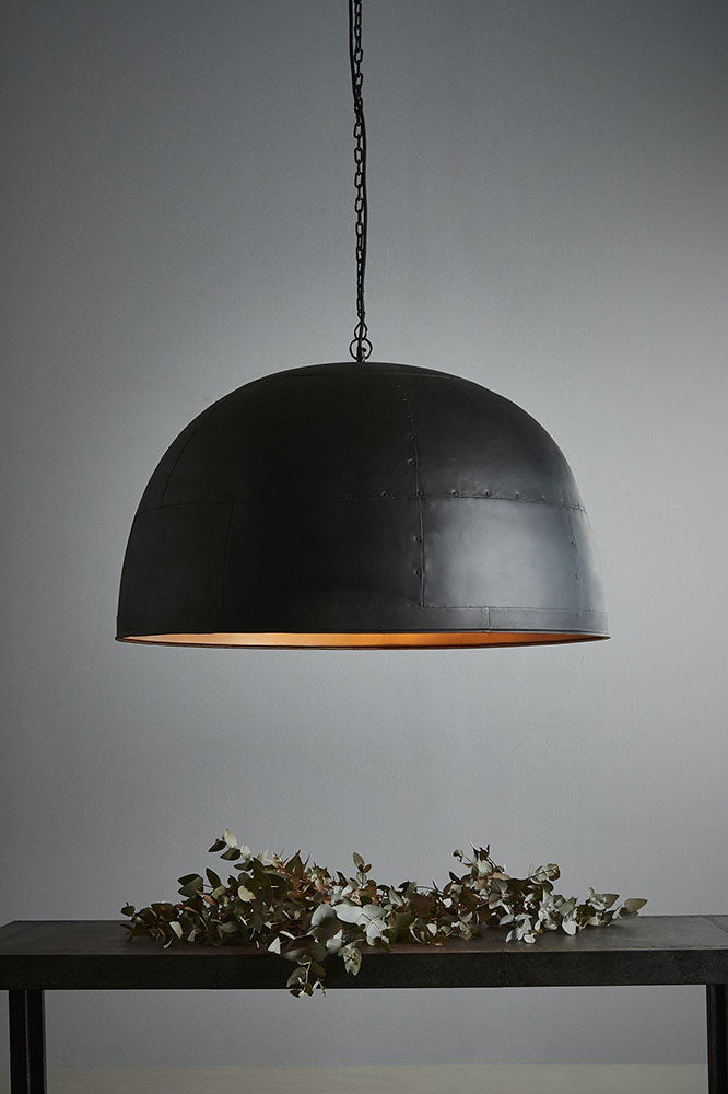 Noir Iron Dome Pendant Large Matt Black/Gold - ZAF11045GD