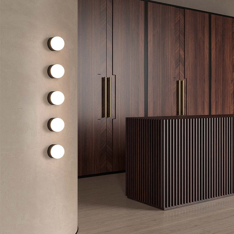 Orb Sur Mini Wall Light Iron IP44
