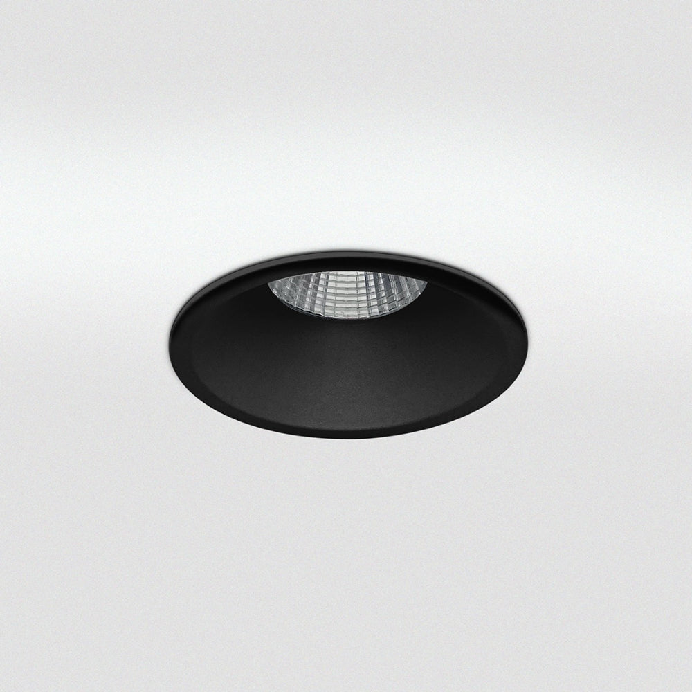 Ozone 9W LED High CRI Dimmable Downlight Black / Warm White