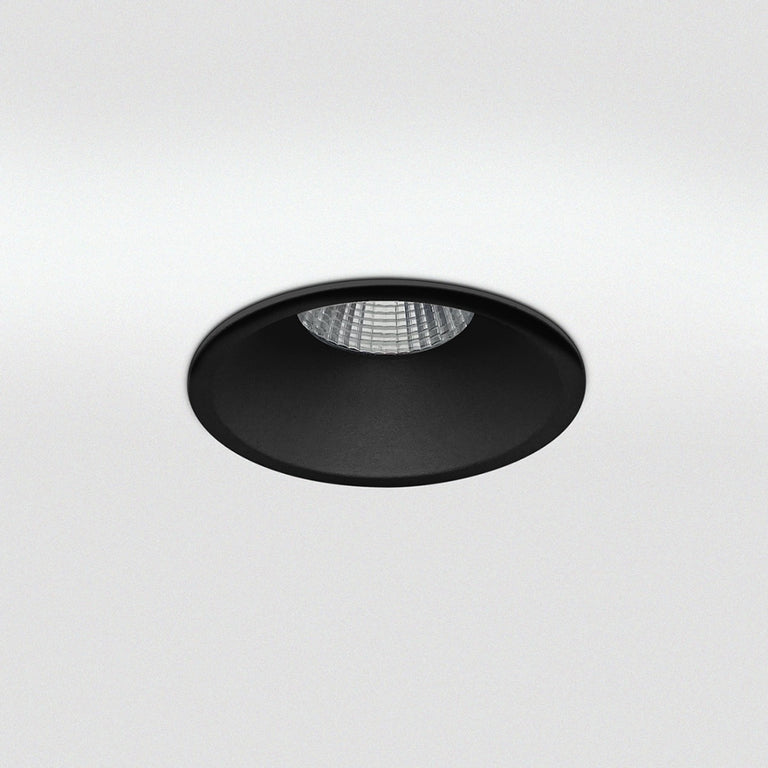Ozone 9W LED High CRI Dimmable Downlight Black / Warm White