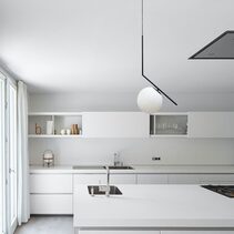 Luna 1 Light Pendant Black / Opal