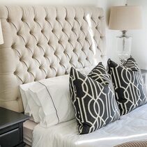 Bellevue Glass Nickel Lamp With Natural Linen Shade - OWDU0003N