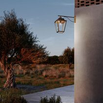 Quadro Outdoor Arm Wall Light Antique Brass - 262.61